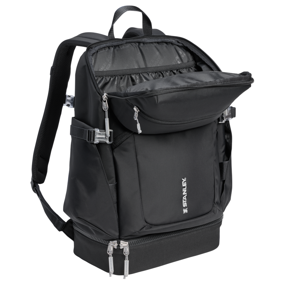 Stanley 1913 The Vitalize™ Backpack 30.9 QT in Black
