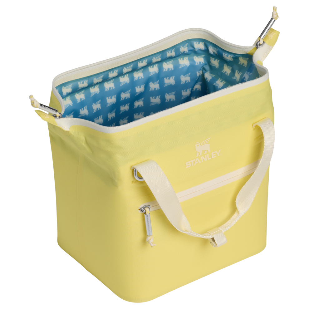 Stanley 1913 The All Day Julienne Mini Cooler 10 Can 7.4 QT 7.0 L in Daffodil